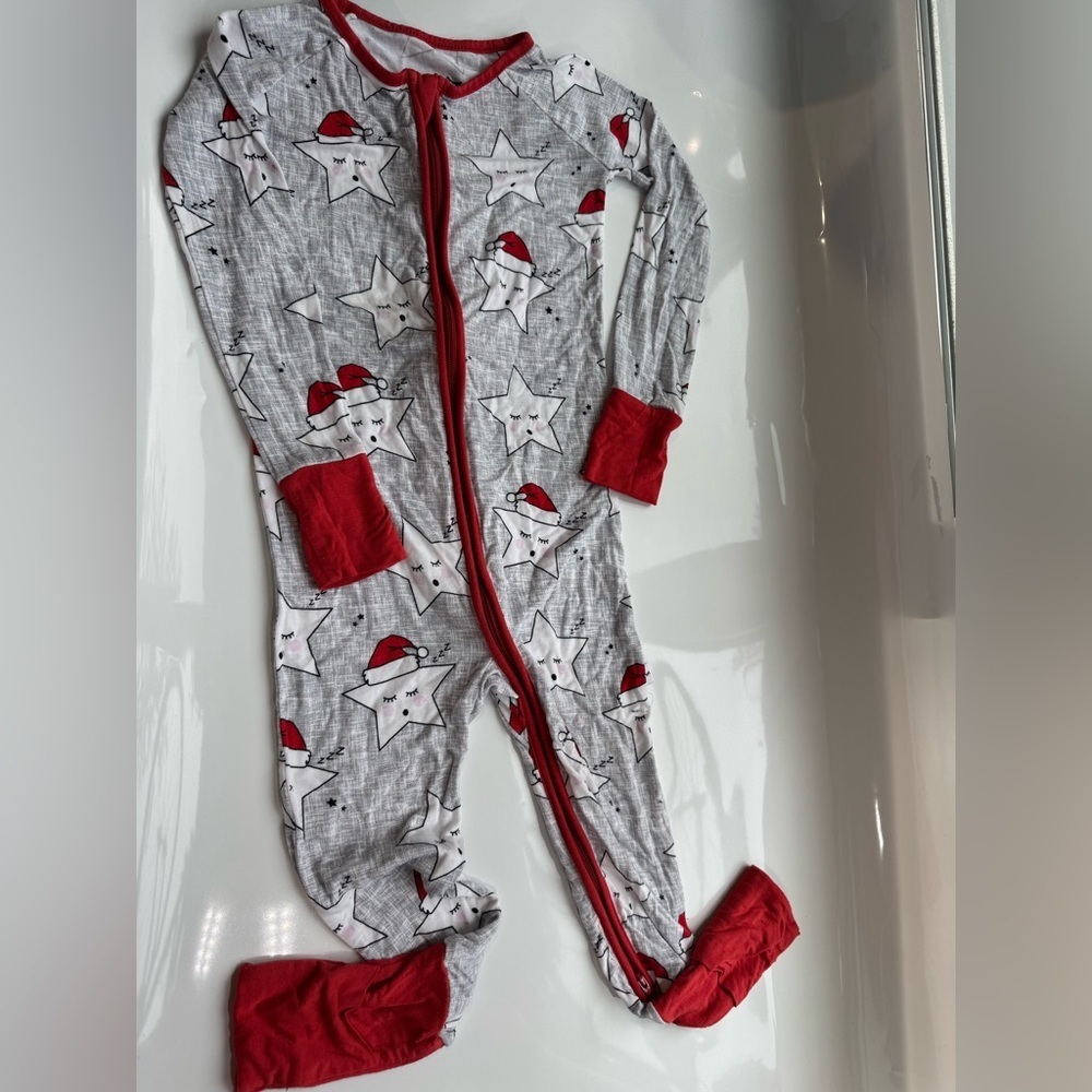 LITTLE SLEEPIES SLEEPY SANTA STARS BAMBOO ZIPPY SLEEPER SIZE 2T - Picture 2 of 4